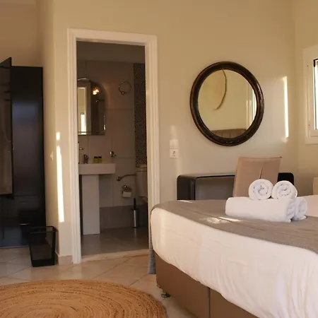 Guest house Libertad Imerovigli (Santorini)