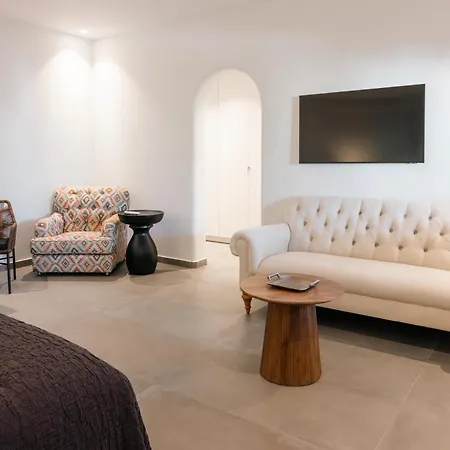 Libertad Guest house Imerovigli (Santorini)