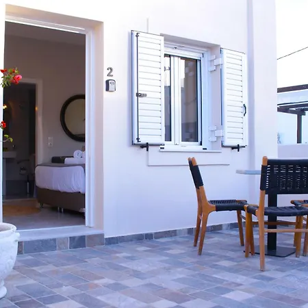 Libertad Gæstehus Imerovigli (Santorini)