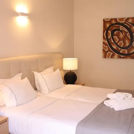 Libertad 4*